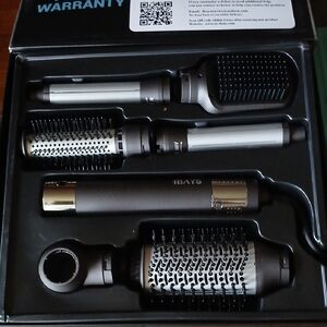 adidas Black and Gray Grooming Tool Collection.   D